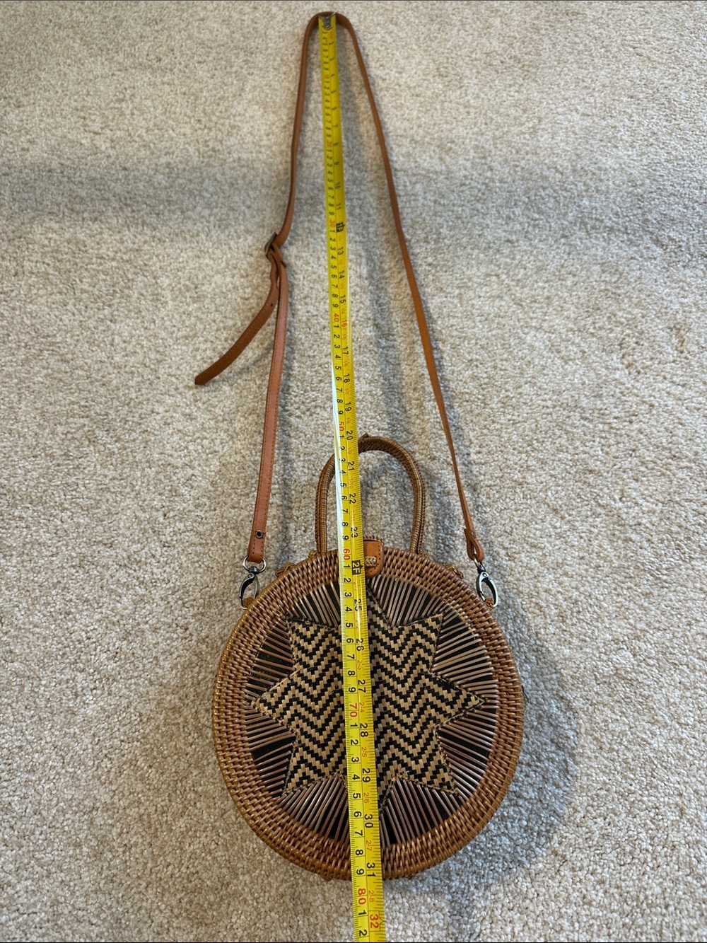 Handwoven round crossbody Bali bag/purse - Picture 11 of 13